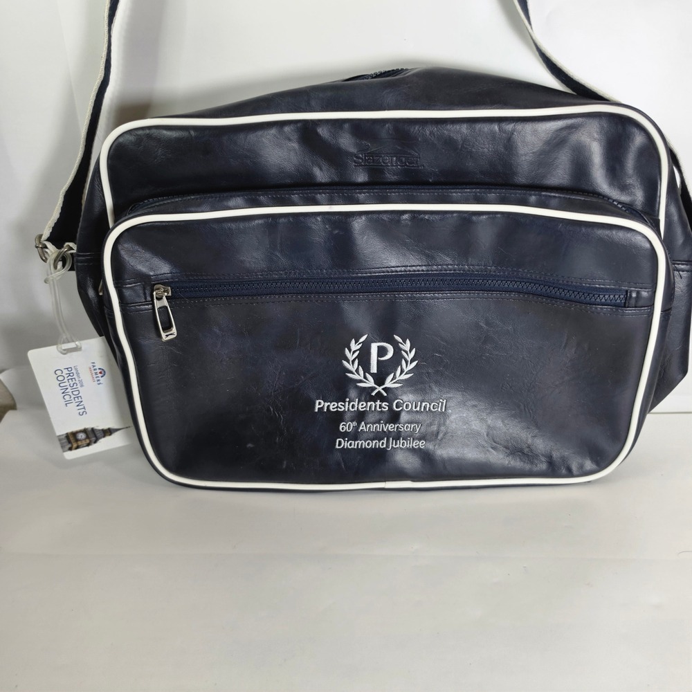 Slazenger Farmers Insurance Presidents Council London 2016 Messenger Bag NWT